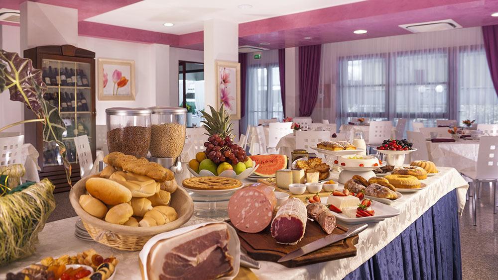 Hotel Capinera Римини Екстериор снимка